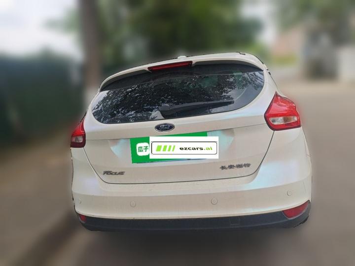 Focus 2020 Hatchback Classic 1.5L AT photo 5