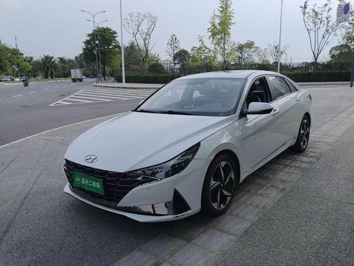 Elantra 2022 1.5L CVT GLX Elite