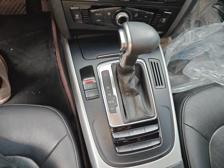 A4L 2013 35 TFSI AT Standard photo 6