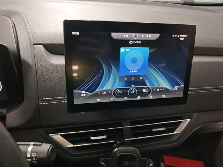 Yuan EV 2019 EV360 Connected photo 4