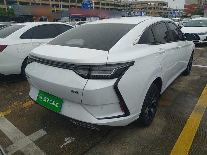 Yixuan 2025 1.5L AT Luxury photo 4