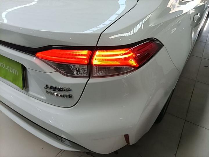 Levin 2022 Hybrid 1.8H E-CVT Luxury photo 7