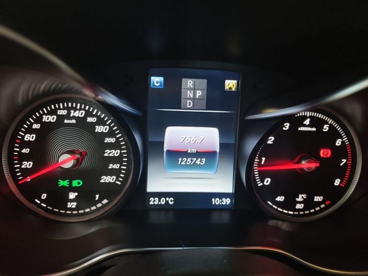 GLC 2016 GLC 200 4MATIC photo 7