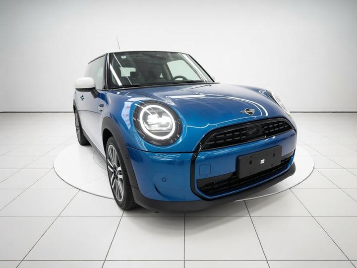 2025 1.5T COOPER Classic 3-Door photo 3