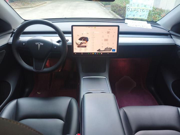 Model Y 2023 RWD photo 5
