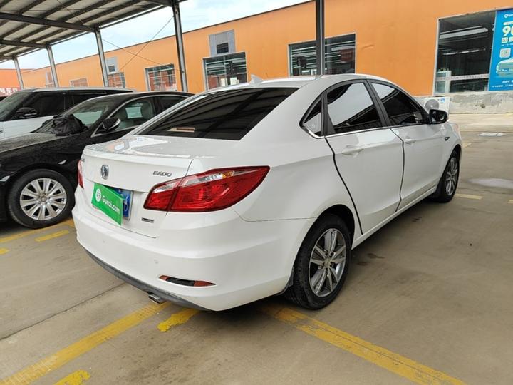 Eado 2016 1.6L MT photo 4