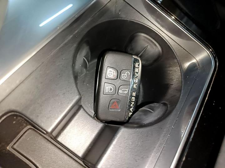 Range Rover Velar 2020 P250 R-DYNAMIC S photo 8