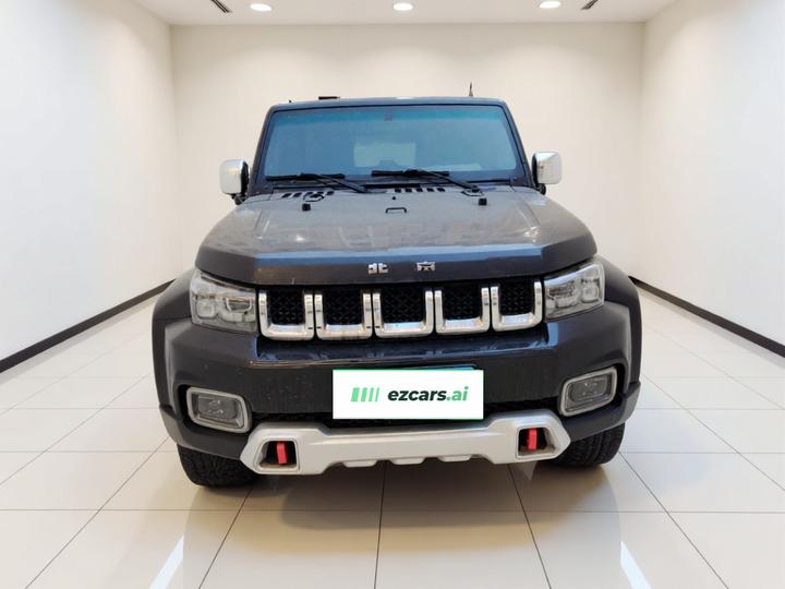 BJ40 2018 PLUS 2.0T MT AWD Exclusive China V photo 2