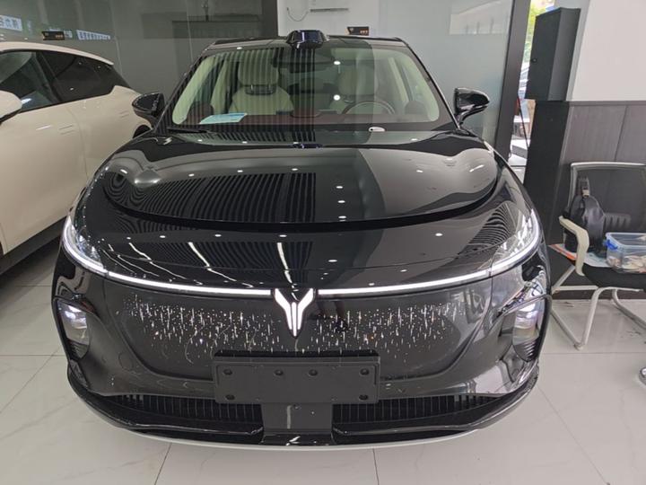 Voyah 2025 AWD Qiankun photo 2