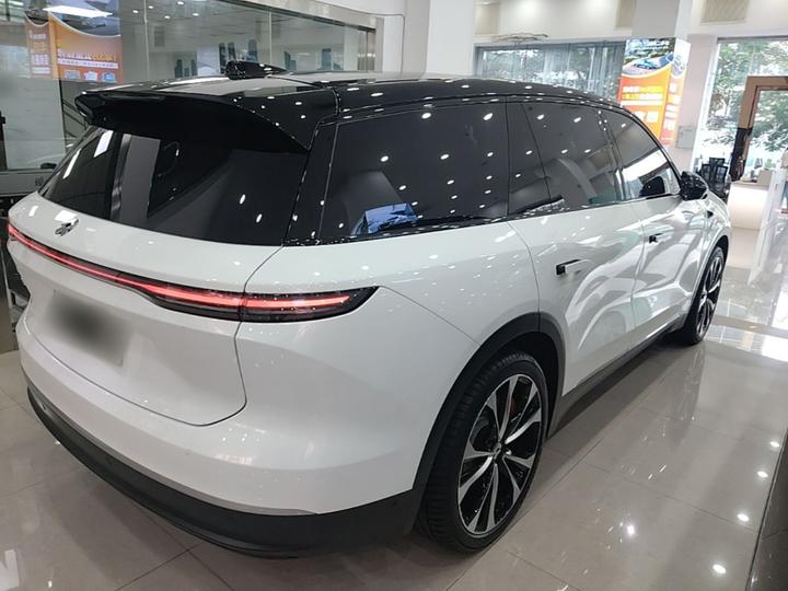 ES8 2023 75kWh photo 4