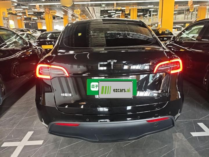 Model Y 2022 Facelift Long Range AWD photo 5