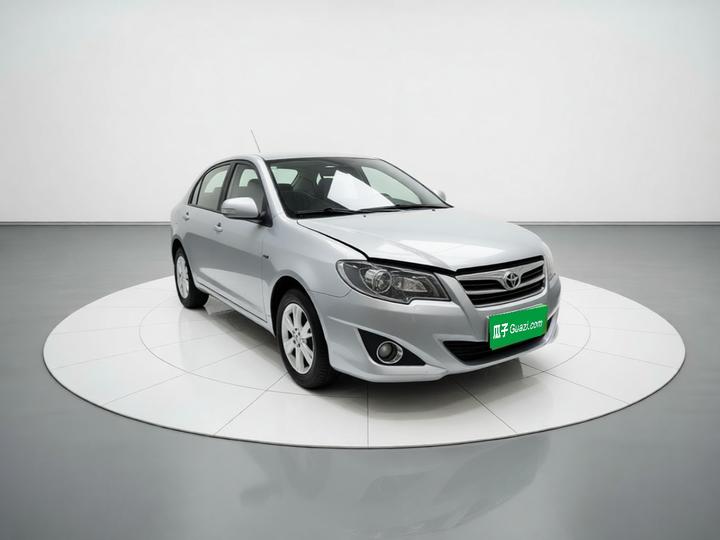 2013 1.6L AT Excellence photo 3