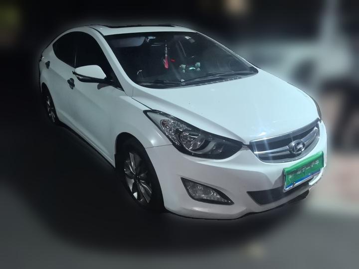 Elantra 2016 1.6L MT Premium photo 3