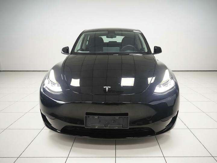 Model Y 2023 RWD photo 2