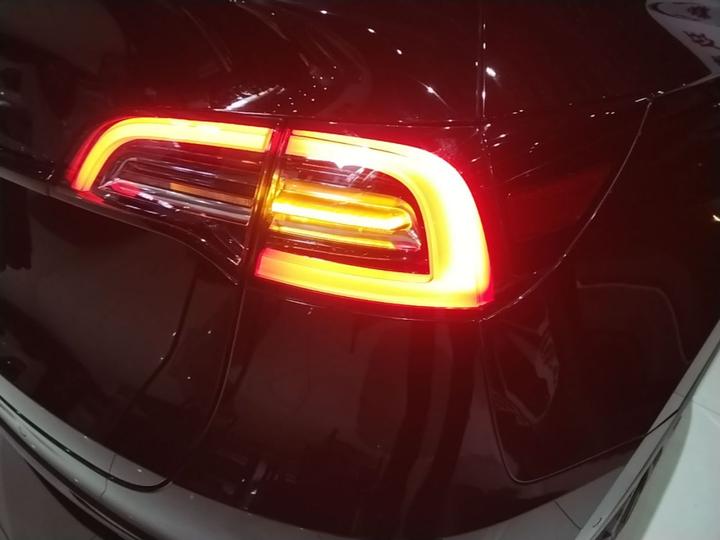 Model Y 2022 Facelift RWD photo 7
