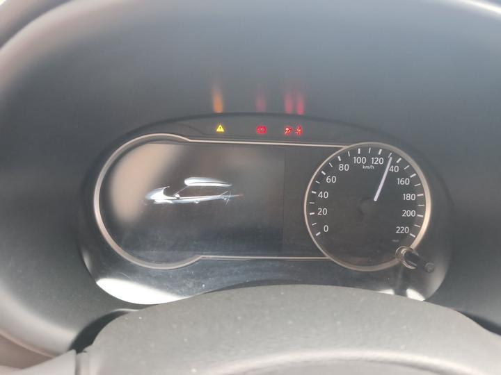 2018 1.5L CVT Connected Luxury photo 8