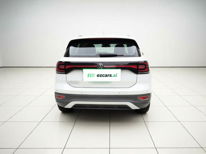 2020 1.5L AT photo 5