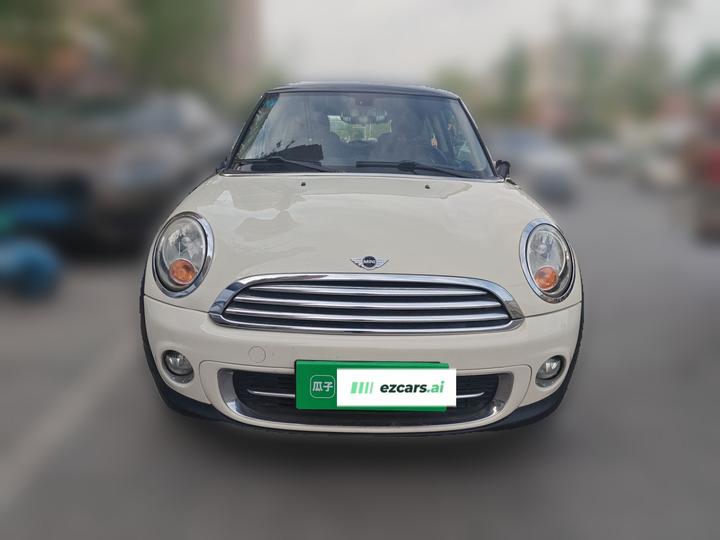 2011 1.6L COOPER Fun photo 2