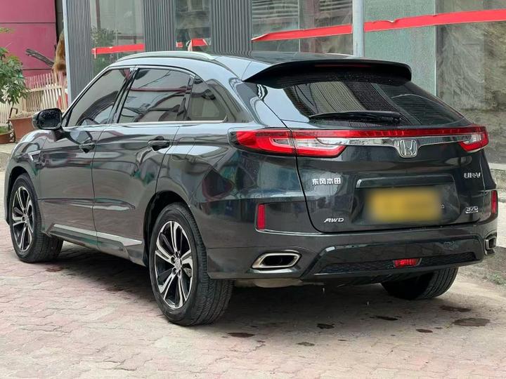 UR-V 2017 370TURBO AWD China V photo 3