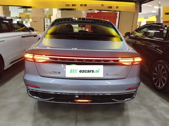 Z 2025 2.0T photo 3