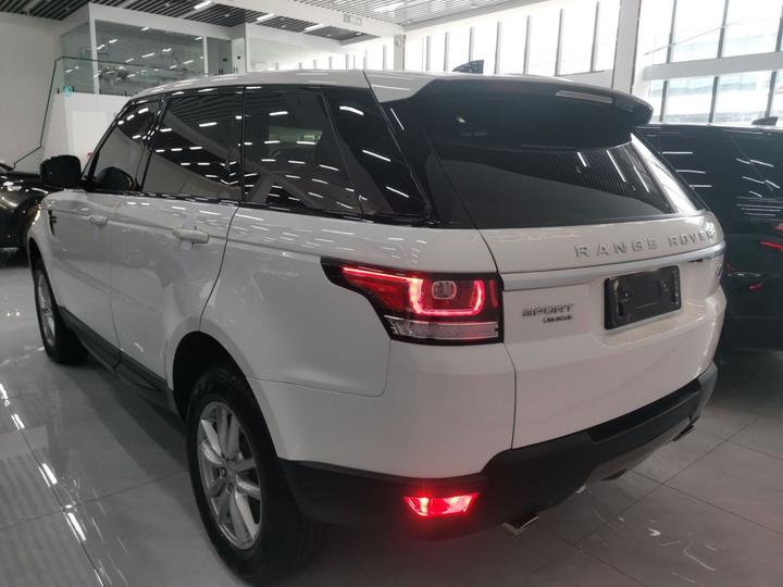 Range Rover Sport 2017 3.0 SC V6 SE photo 3