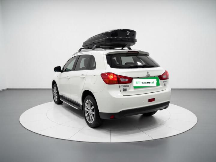 ASX 2013 2.0L CVT RWD Elite photo 4