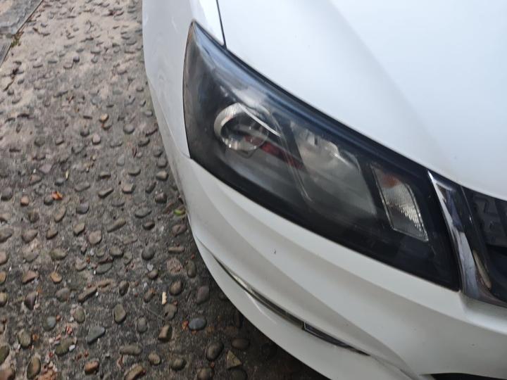 Emgrand 2017 Sedan 1.5L CVT Luxury photo 7