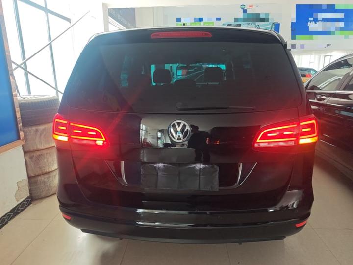 2016 380TSI Exclusive 7-Seater photo 3