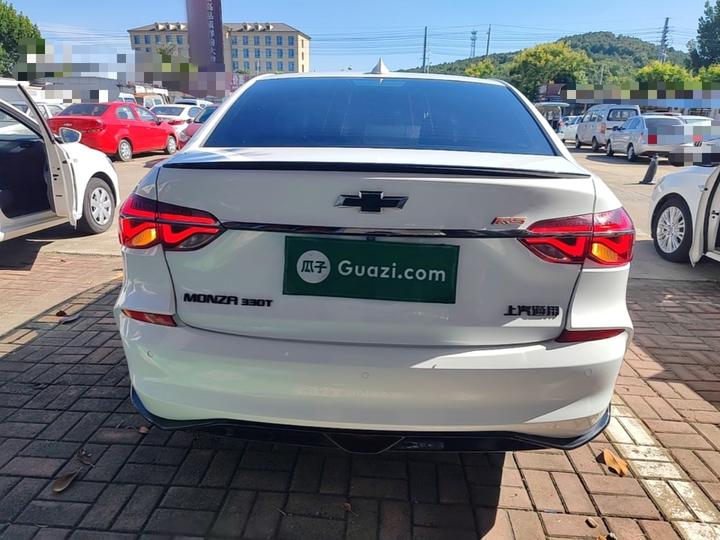 Cruze 2019 RS 330T AT China VI photo 3