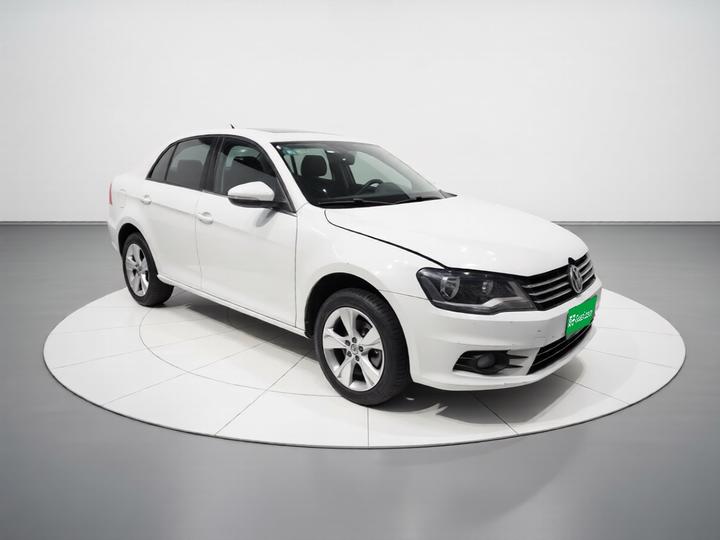Bora 2014 1.6L MT Comfort photo 3