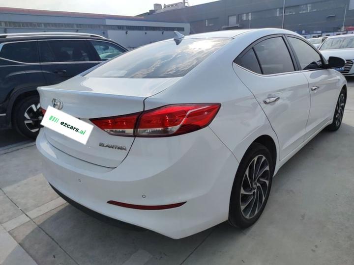 Elantra 2020 1.5L CVT Smart Elite photo 4