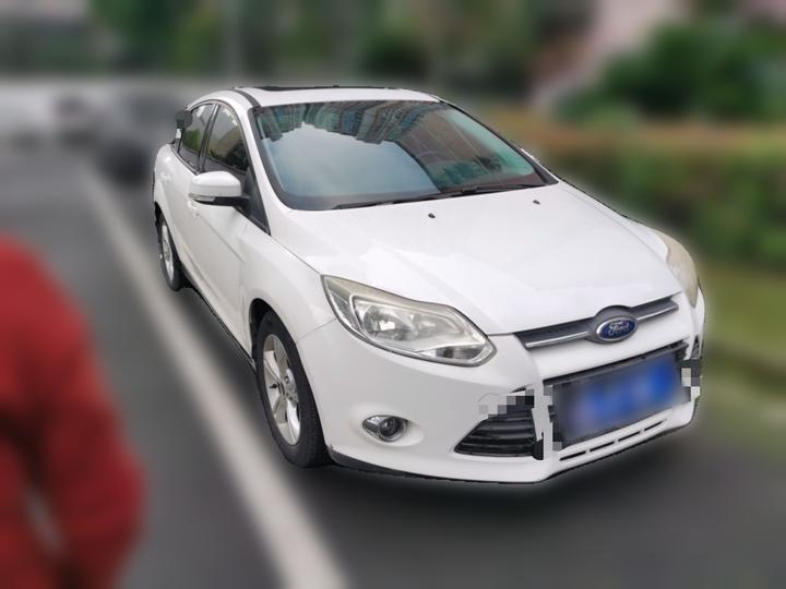 Focus 2012 Sedan 1.6L AT photo 3