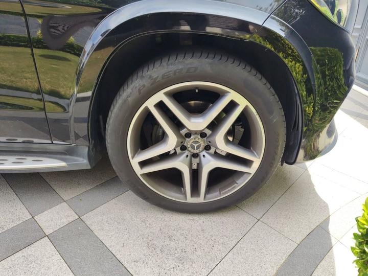 GLS 2017 GLS 400 4MATIC Luxury photo 8