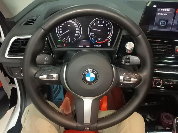 1 Series 2022 125i M Sport photo 6
