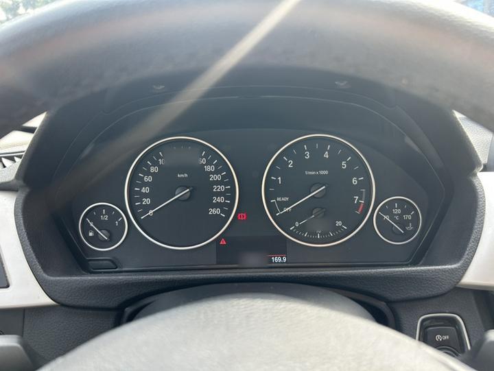 3 Series 2016 320Li Progressive photo 3