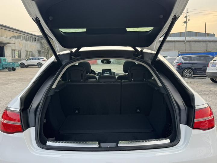 GLE Coupe 2017 GLE 320 4MATIC Coupe SUV photo 8