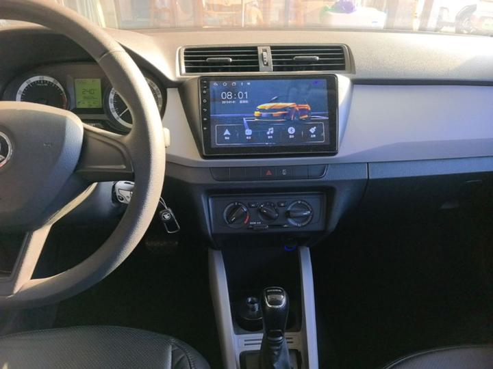 Fabia 2017 1.4L AT photo 8