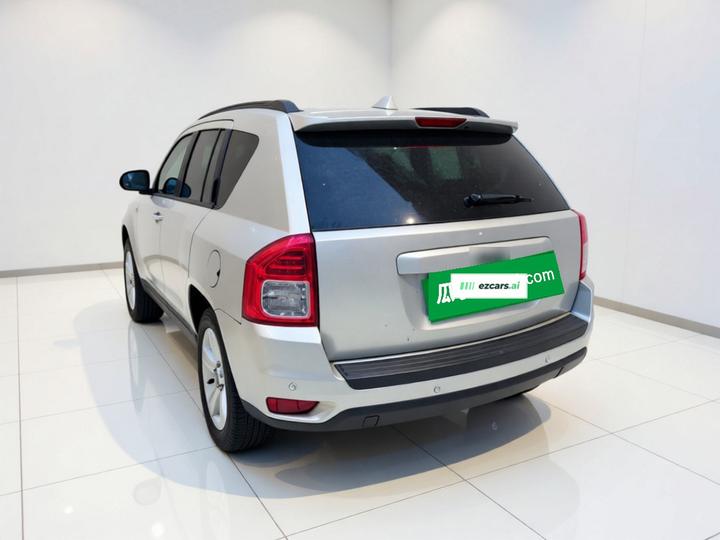 Compass Imported 2011 2.4L AWD Sport photo 4