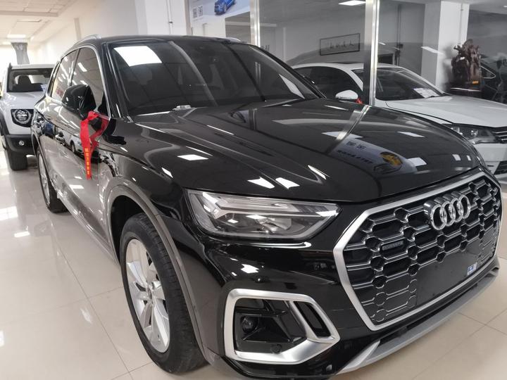 Q5L 2022 40T Luxury Dynamic photo 3