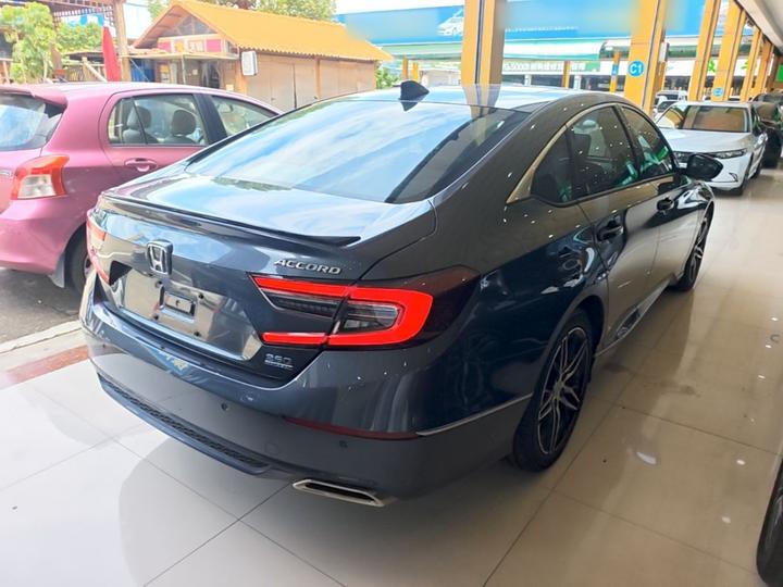Accord 2022 260TURBO Phantom Night Premium photo 4