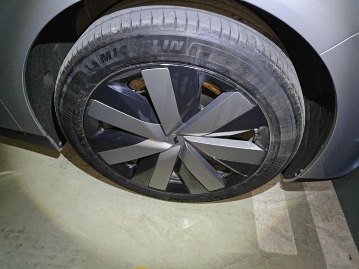 Li Auto i6 2025 AWD Standard photo 8