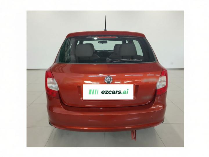 Fabia 2014 1.4L AT photo 5