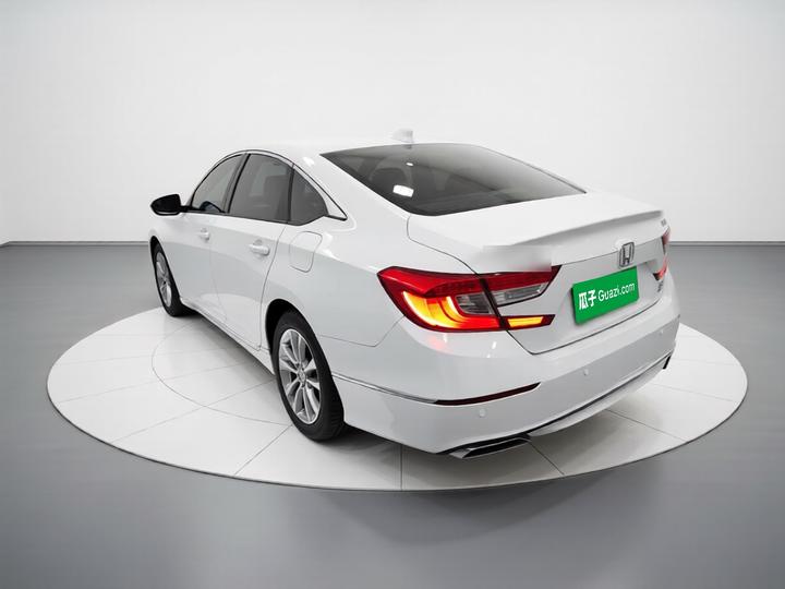 Accord 2018 260TURBO Elite China VI photo 4