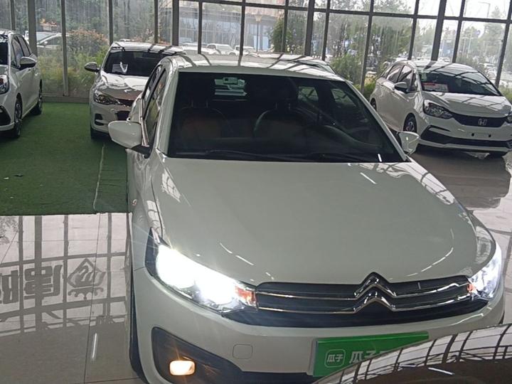 2018 1.6L MT Comfort photo 2