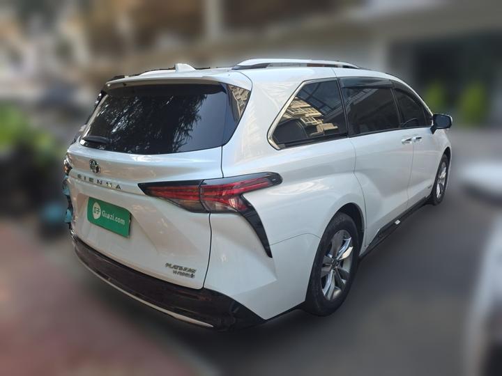 Sienna 2021 2.5L Hybrid Platinum photo 6
