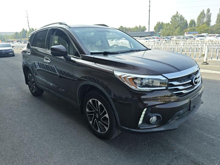 GAC Trumpchi GS4 2015 200T MT Luxury photo 3