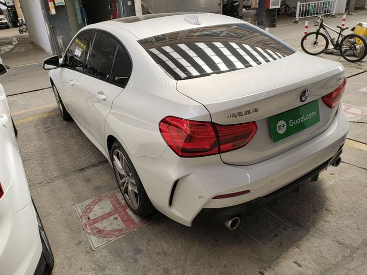 1 Series 2020 125i Leading M Sport Package photo 4