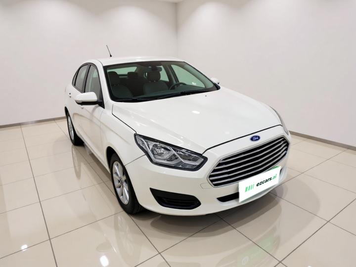 Escort 2019 Facelift 1.5L AT China VI photo 3