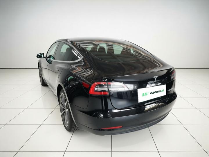 Model 3 2021 Standard Range RWD Upgraded photo 4
