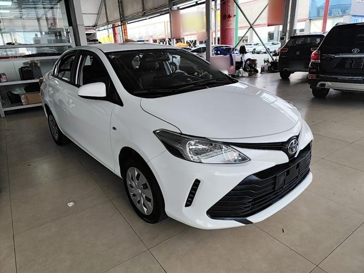 Vios 2017 1.5L CVT photo 3
